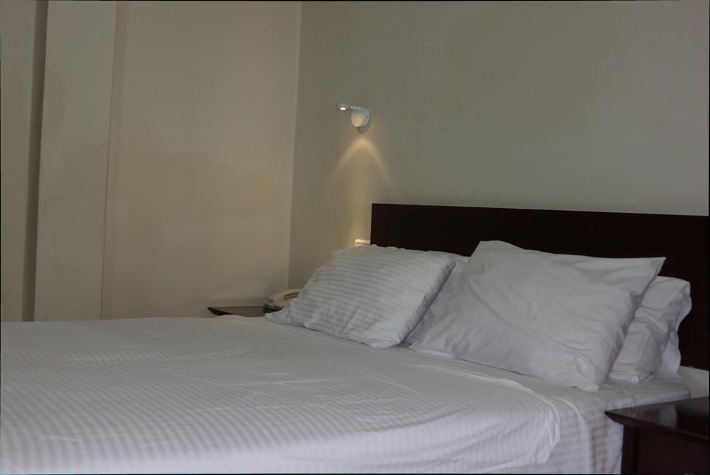 Glatt Eden Hotel Tiberias Eksteriør billede