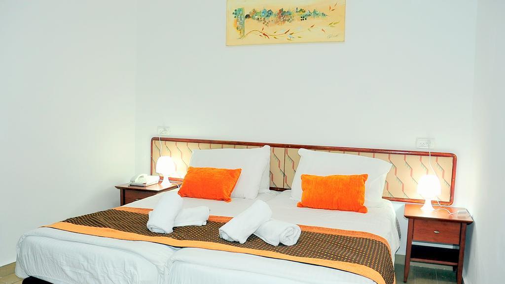 Glatt Eden Hotel Tiberias Eksteriør billede