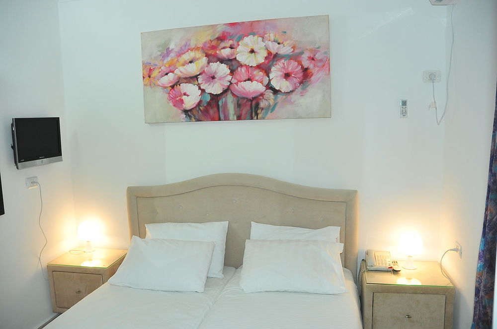 Glatt Eden Hotel Tiberias Eksteriør billede
